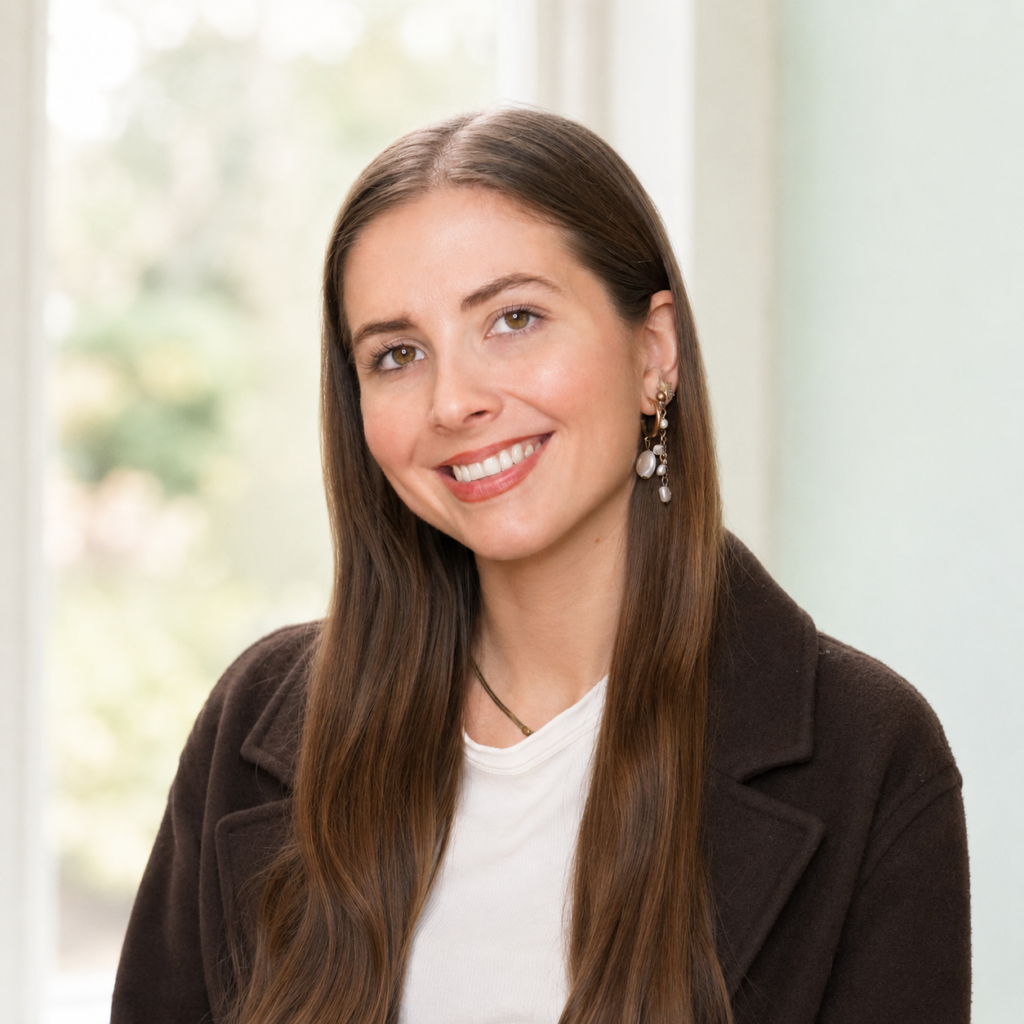 Thea Nicole Sloreby, Social Media Manager and Content Creator at Millionberry